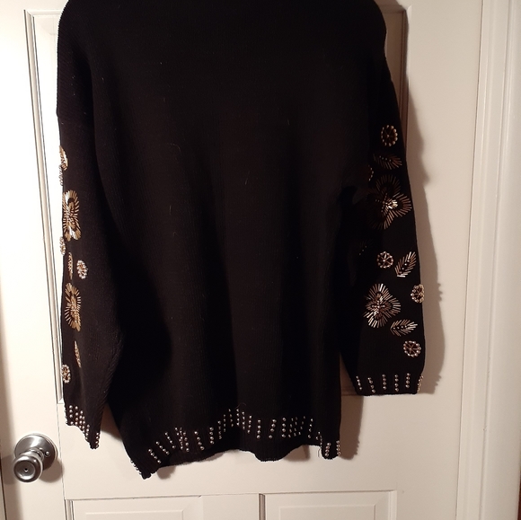 Ladies sweater - Picture 3 of 6
